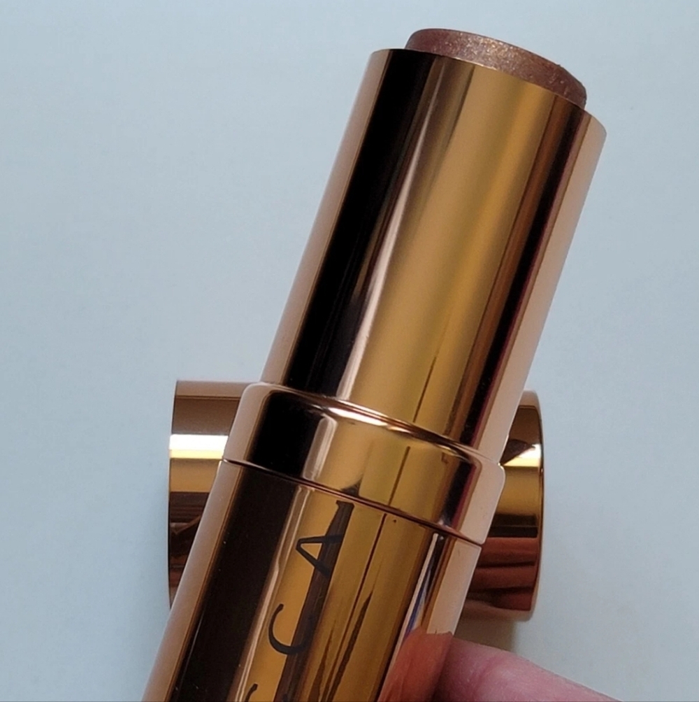 BECCA GLOW BODY STICK COLOR- CHAMPAGNE POP